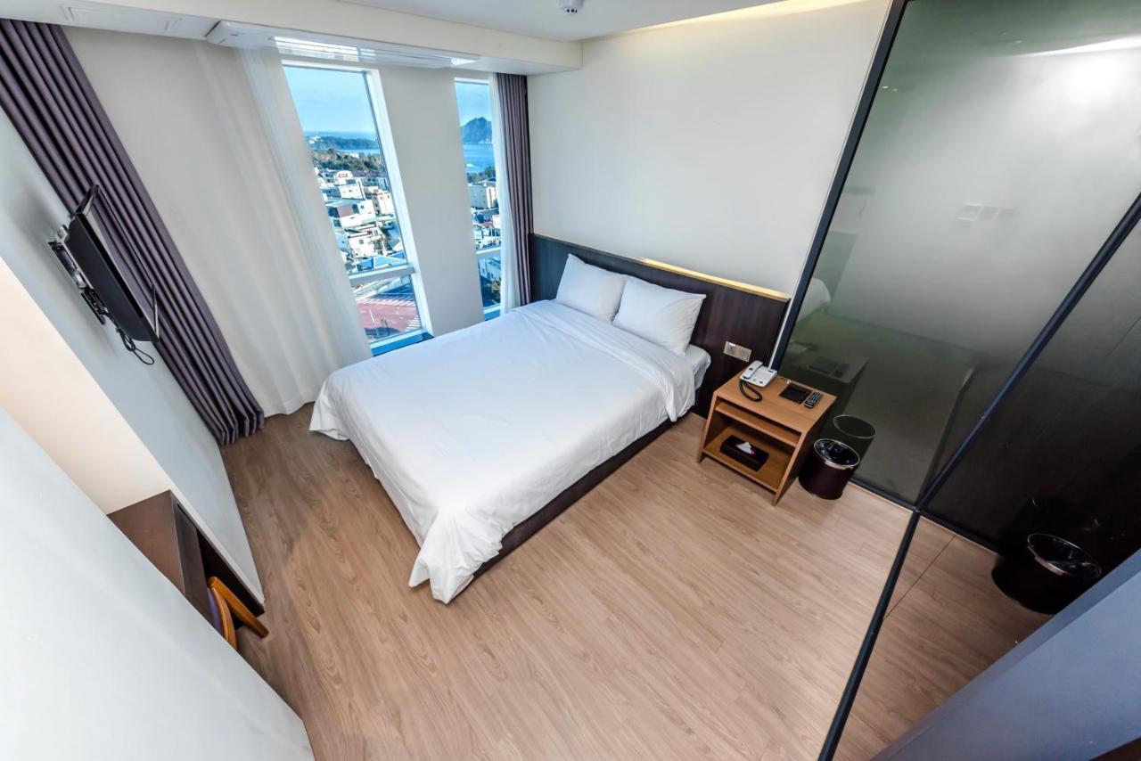 The First70 Hotel Seogwipo Exterior foto